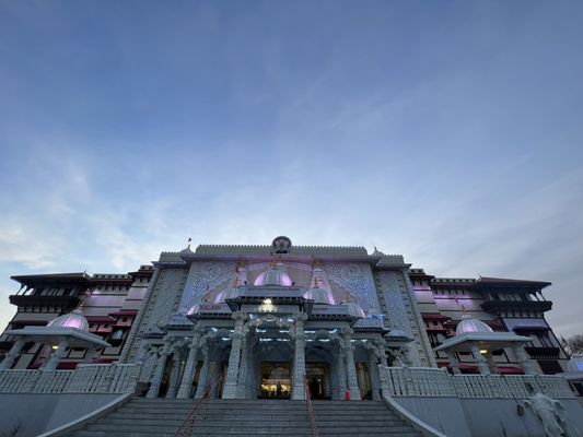 BAPS Shri Swaminarayan Mandir, Edison by null
