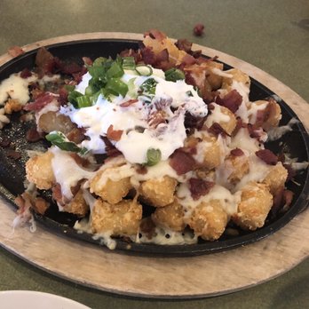 Hebron Grille - Tater tots - American Near Me - Hebron, Kentucky
