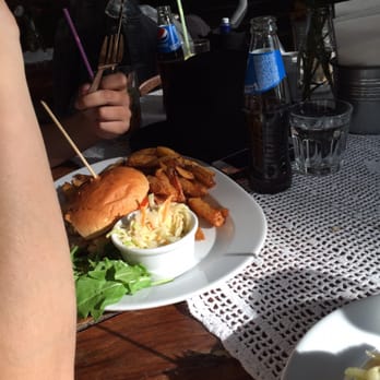 Bunkier Cafe - Halloumi-burger! - Coffee & Tea Near Me - Kraków, DS