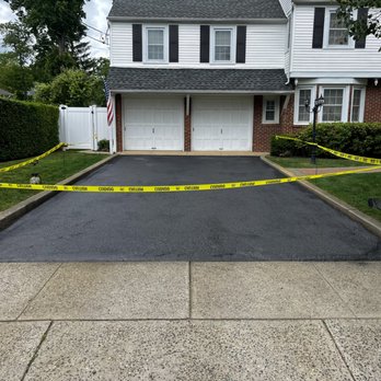 MAS Paving and Sealcoating - Masonry/Concrete Near Me - Elmont, New York MAS Paving and Sealcoating - Masonry/Concrete Near Me - Elmont, New York