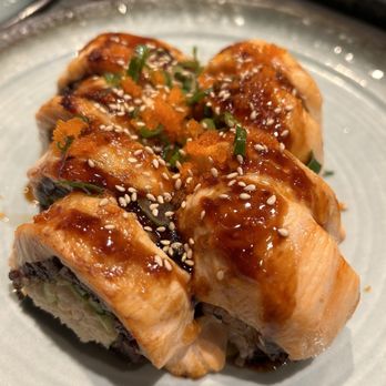 Hana Sushi - White salmon roll - Sushi Bars Near Me - Temecula, California Hana Sushi - White salmon roll - Sushi Bars Near Me - Temecula, California