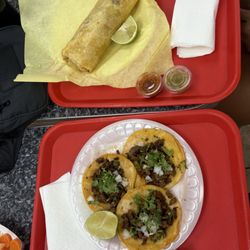 La Prieta Linda - 1.99 steak tacos Carnitas burrito