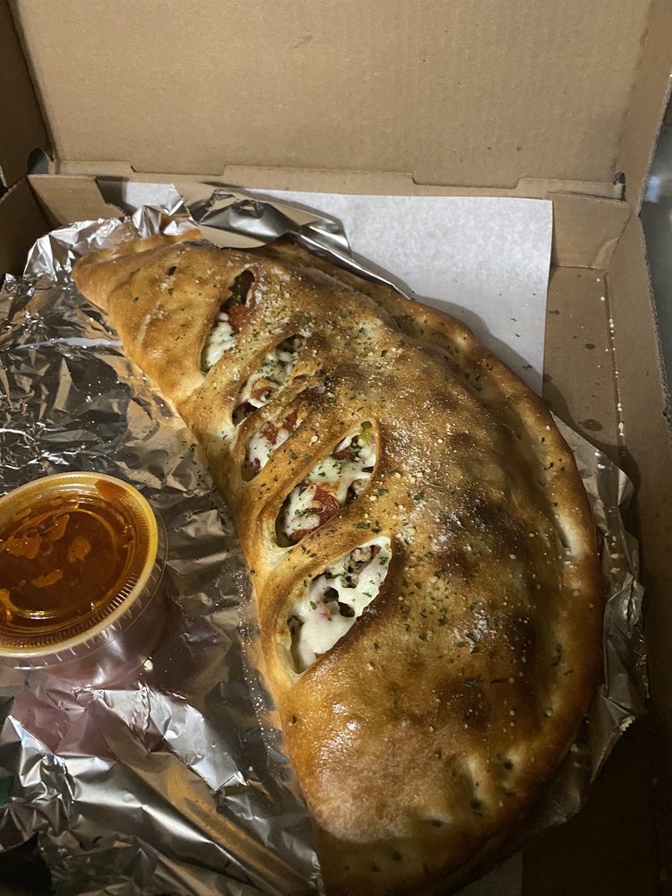 PIZZA DORO Updated August 2024 21 Photos & 11 Reviews 1492 Main