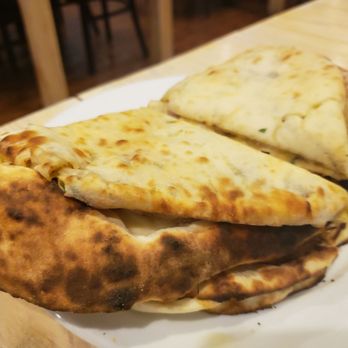 Naan Appetit - Sampler Basket - Indian Near Me - Pooler, Georgia Naan Appetit - Sampler Basket - Indian Near Me - Pooler, Georgia