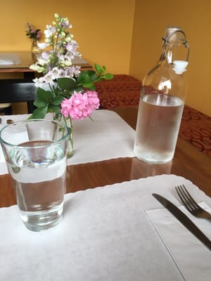 Good Earth Organic Eatery by null