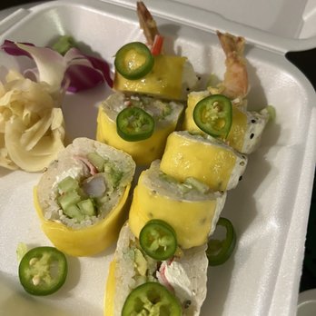 Memo's Sushi - Alexia roll aka mango roll - Sushi Bars Near Me - Cathedral City, California Memo's Sushi - Alexia roll aka mango roll - Sushi Bars Near Me - Cathedral City, California