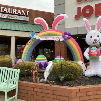 Confectionately Yours - Outside of restaurant decorated for Easter - Ice Cream & Frozen Yogurt Near Me - Franklin Park, New Jersey Confectionately Yours - Outside of restaurant decorated for Easter - Ice Cream & Frozen Yogurt Near Me - Franklin Park, New Jersey