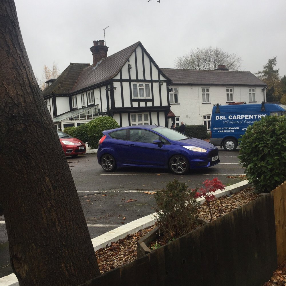 Tudor Lodge Hotel - Restaurants Near Me - Pinner, XGL Tudor Lodge Hotel - Restaurants Near Me - Pinner, XGL