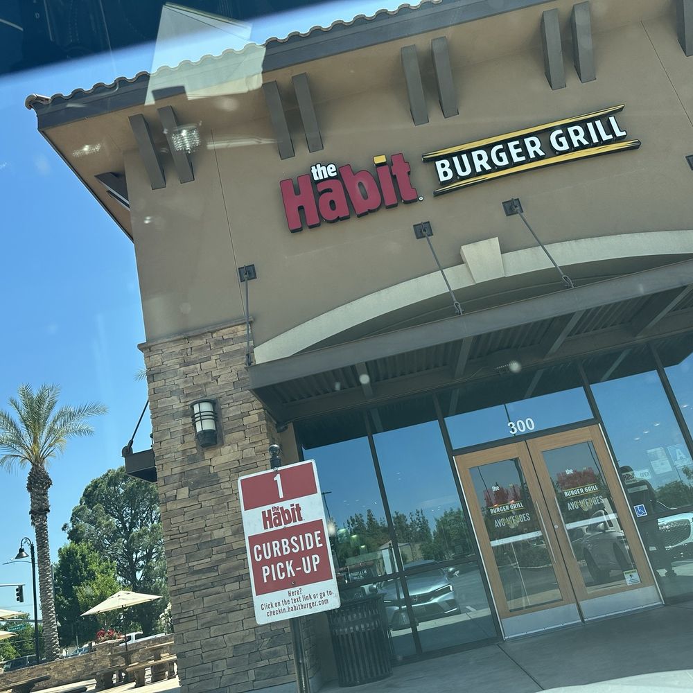 Habit Burger & Grill - Front - Burgers Near Me - Bakersfield, California Habit Burger & Grill - Front - Burgers Near Me - Bakersfield, California