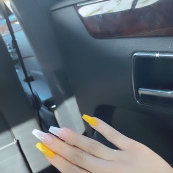 Lacquer Nails And Spa Tempe - Nail Salons Near Me - Tempe, Arizona