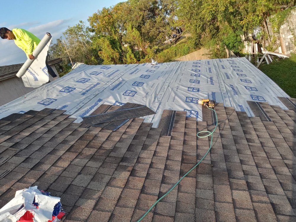 Slide of Flores Gamez Construction