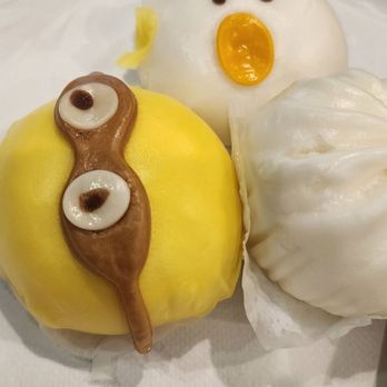 Flaming Seafood Buffet - Boa is the cutest. Filled with bean paste. - Buffets Near Me - Norwalk, California Flaming Seafood Buffet - Boa is the cutest. Filled with bean paste. - Buffets Near Me - Norwalk, California