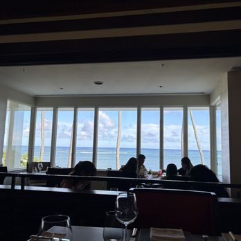 Alan Wongs Kahala - Room with an ocean view - Hawaiian Near Me - Honolulu, Hawaii Alan Wongs Kahala - Room with an ocean view - Hawaiian Near Me - Honolulu, Hawaii