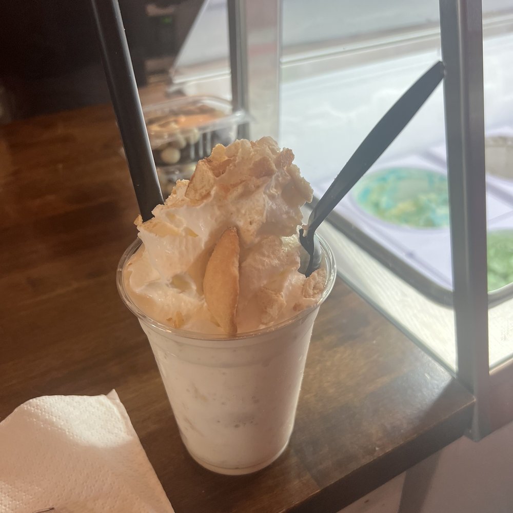 Scoopin' Yummies - Banana Milkshake - Ice Cream & Frozen Yogurt Near Me - Atlantic Beach, North Carolina