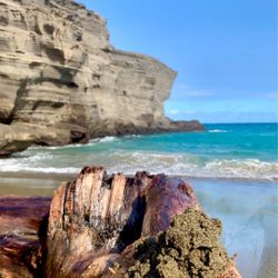 Papakolea Green Sand Beach