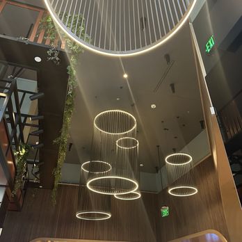Moxies - New American Near Me - Washington, DC, District of Columbia