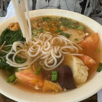 Com Tam Le Truc - Canh Bún - Vietnamese Near Me - Falls Church, Virginia
