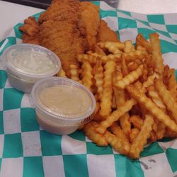 A's Pub and Grub - Chicken Tender Basket