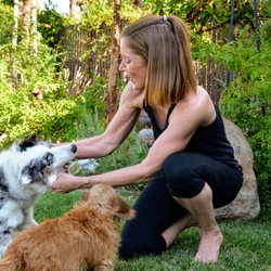 Kristin Jones Coaching - Kristin helps her clients discover what will make them happy and then guides them towards achieving their goals.