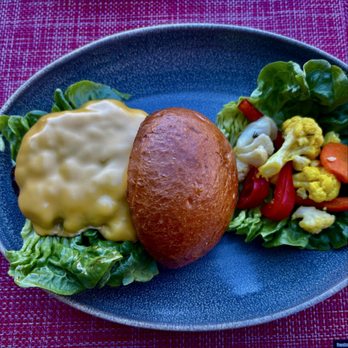 Bird & The Bottle - $17 hamburger - Bars Near Me - Santa Rosa, California Bird & The Bottle - $17 hamburger - Bars Near Me - Santa Rosa, California