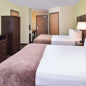 Best Western Sundowner - Double Queen Large Room - Hotels Near Me - Sterling, Colorado
