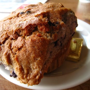 Lowell's Restaurant - Homemade, freshly baked Blueberry Muffin - American Near Me - Seattle, Washington
