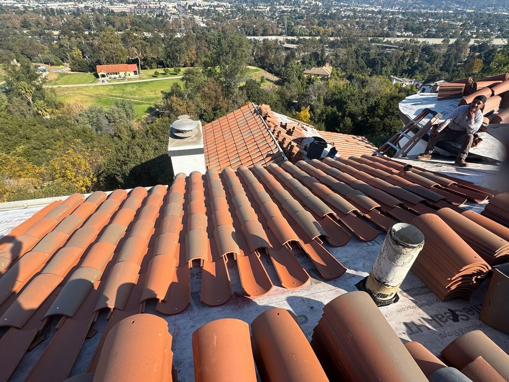 Slide of Husky Roofing
