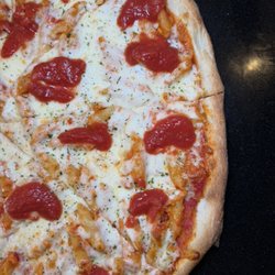Francesco’s - Baked ziti pizza
