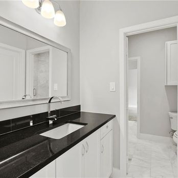 Wilson Home Remodeling - a black and white bathroom - General Contractors Near Me - Fremont, California Wilson Home Remodeling - a black and white bathroom - General Contractors Near Me - Fremont, California