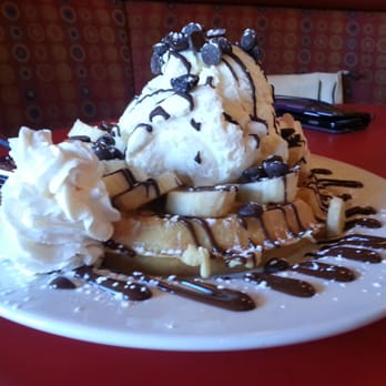 Demetres - Fudgement Day on a waffle - Desserts Near Me - Richmond Hill, Ontario