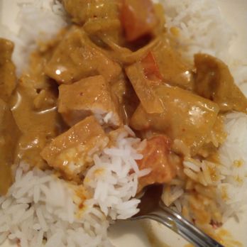 Thainamite Brady - Yellow curry with tofu. - Sushi Bars Near Me - Milwaukee, Wisconsin Thainamite Brady - Yellow curry with tofu. - Sushi Bars Near Me - Milwaukee, Wisconsin