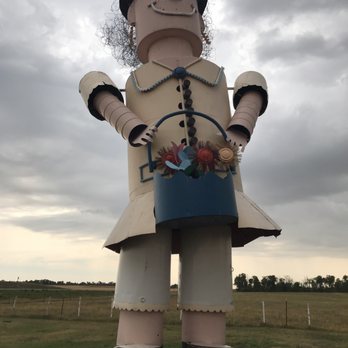 The Enchanted Highway - Arts & Entertainment Near Me - Regent, North Dakota