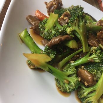 China Delight - Broccoli beefs! It was very decent and tastes great! Only drawback was small portion! - Chinese Near Me - Oakhurst, California