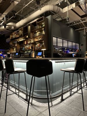 The Lexington by null