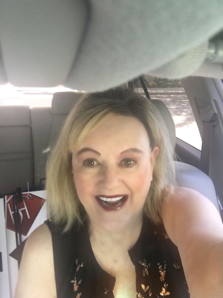 ELLEN WRIGHT PROPERTIES WITH ELLEN Contact Agent 3240 Commercial