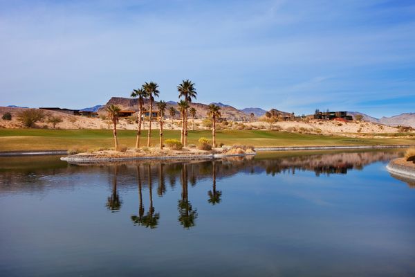 Las Vegas Sotheby's International Realty by null