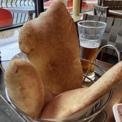 Lebanese Taverna - The breaaaaad!!!