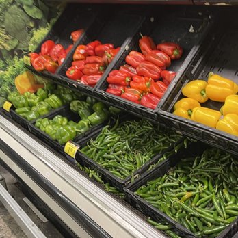 Food4Less - a produce section of a grocery store - Grocery Near Me - Hawthorne, California Food4Less - a produce section of a grocery store - Grocery Near Me - Hawthorne, California