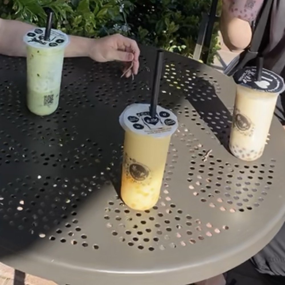 Tea Maru - From left, strawberry fluffy matcha tea, mango slushie, jasmine green milk tea - Bubble Tea Near Me - Irvine, California