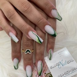 Gloss Nail Spa