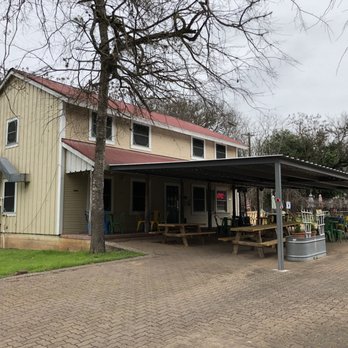 Winery On The Gruene - Thu 21 Feb 19 celebrating Tami C's Birthday! - Wineries Near Me - New Braunfels, Texas Winery On The Gruene - Thu 21 Feb 19 celebrating Tami C's Birthday! - Wineries Near Me - New Braunfels, Texas