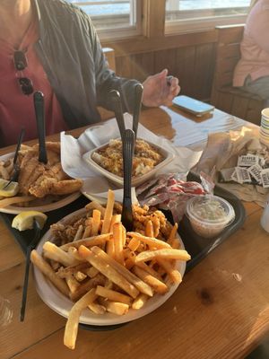 Champlin's Seafood by null