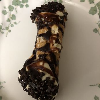 Amore! Italian Kitchen - Cannoli - Italian Near Me - Indianapolis, Indiana