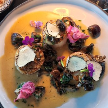 Christopher’s At Wrigley Mansion - Seared scallops with shaved truffle - French Near Me - Phoenix, Arizona