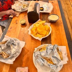Xochimex Cantina Grill - Tacos