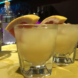 Smoky Grapefruit Ginger Margarita