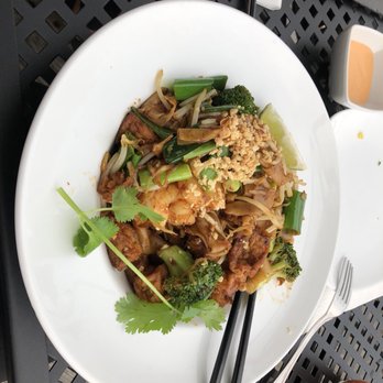 SEAK - Vietnamese Near Me - Edgewater, New Jersey