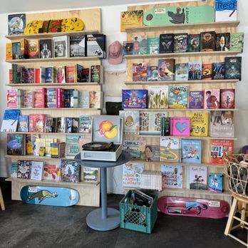 Three Birds - Books for sale - Cafes Near Me - Ojai, California Three Birds - Books for sale - Cafes Near Me - Ojai, California