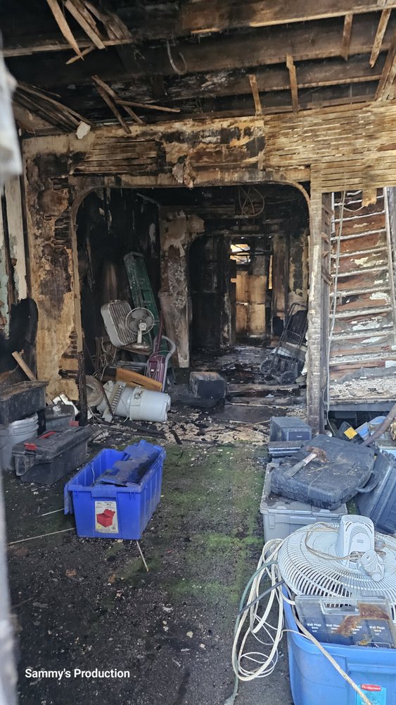 Slide of No Limit Contracting