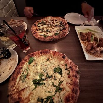 Firepit Pizza Tavern - 12"Caprese minus tomatoes  and Build It - Pizza Near Me - Atlanta, Georgia